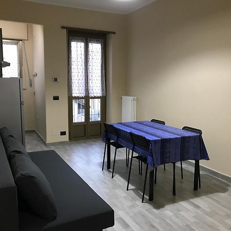 Il Borgo Antico: Vista Su Reggia Di Venaria Reale Apartamento Exterior foto