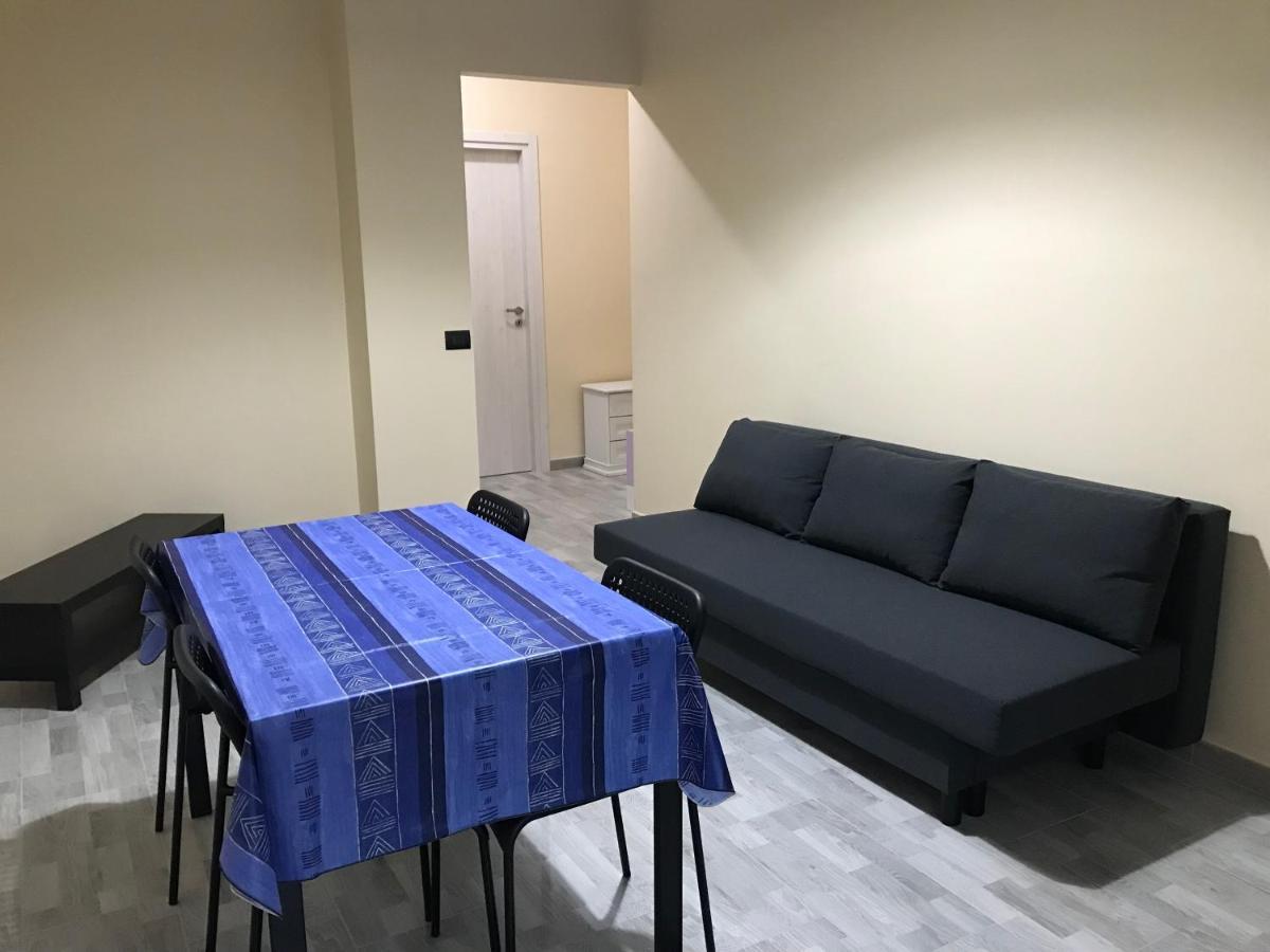 Il Borgo Antico: Vista Su Reggia Di Venaria Reale Apartamento Exterior foto